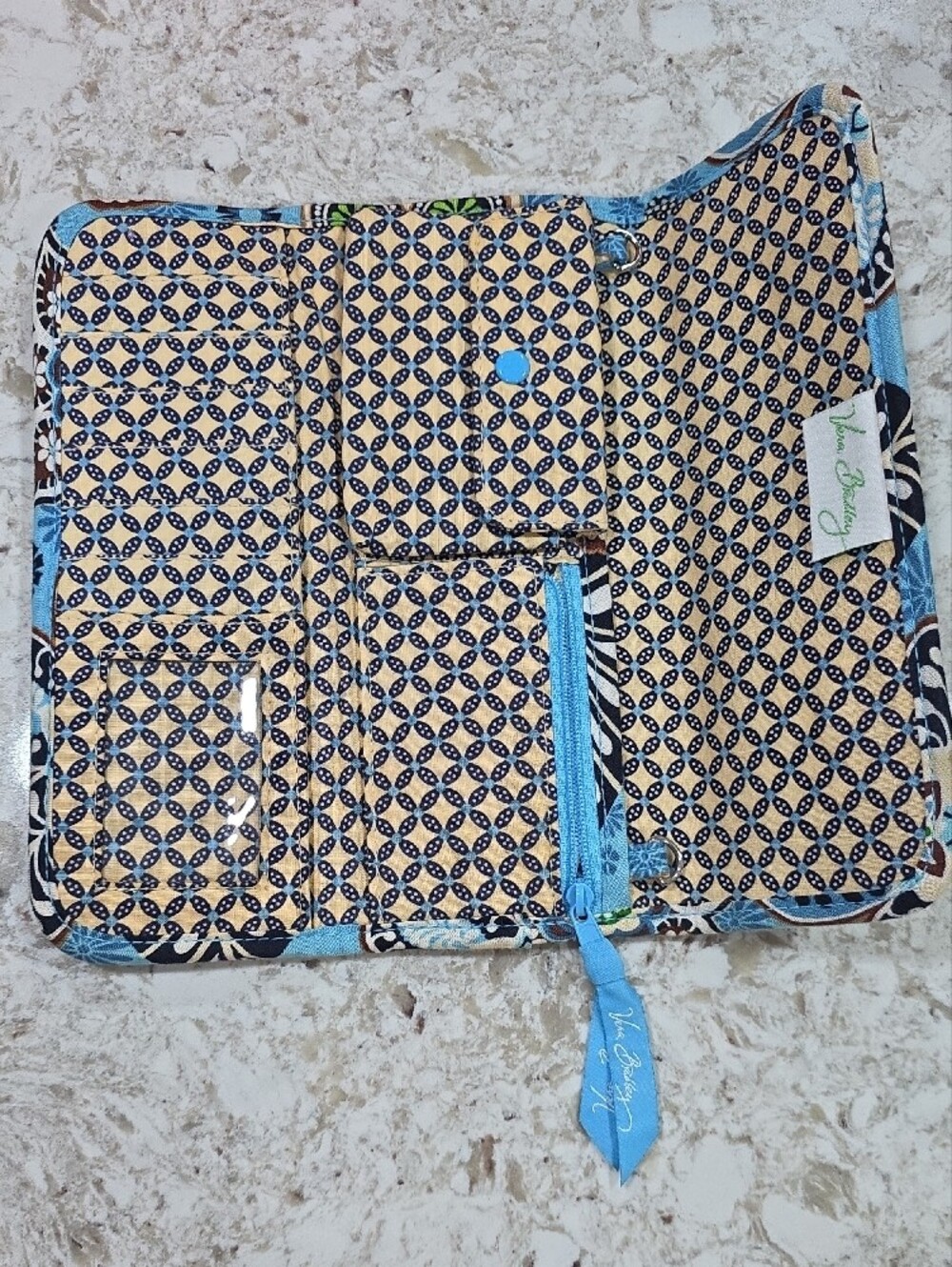 Vera Bradley Turquoise Floral Quilted Phone Wallet with Lanyard - Picture 2 of 6